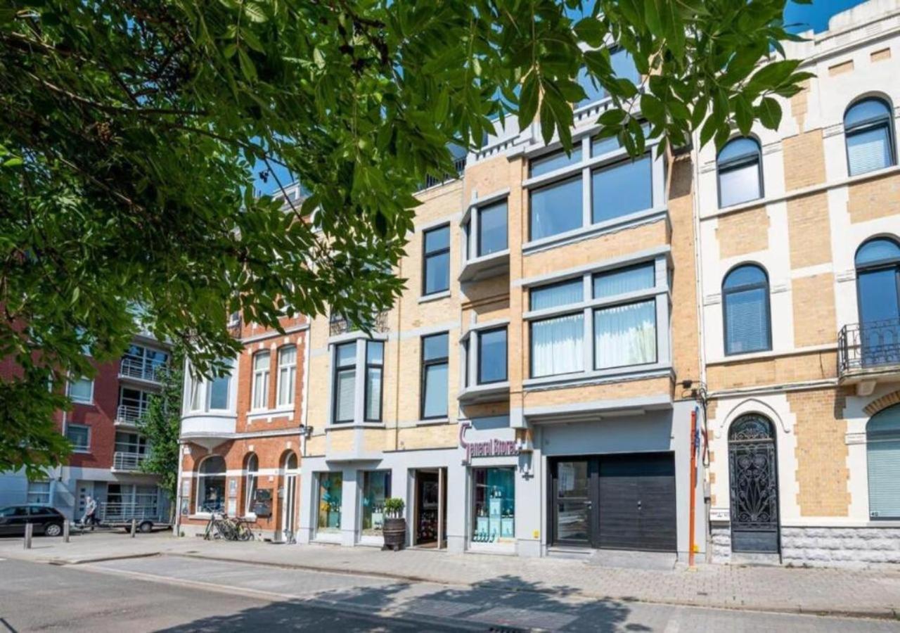 Renovated Art Deco Apartment With Vintage Elements Oostende Exterior foto